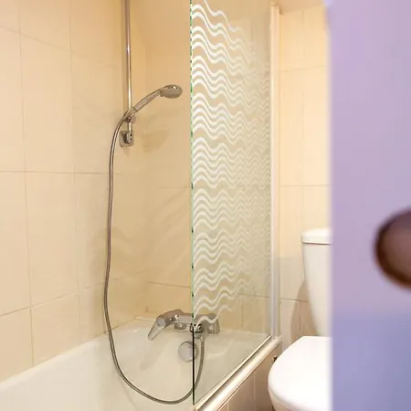 Couette-café Péniche D'hôtes Mirage 2*