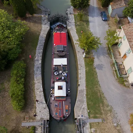 Couette-café Péniche D'hôtes Mirage