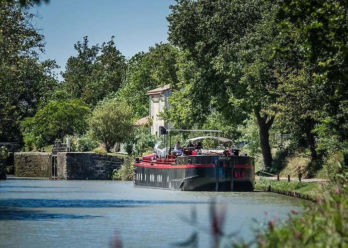 Alojamento de Acomodação e Pequeno-almoço Peniche D'hotes 
