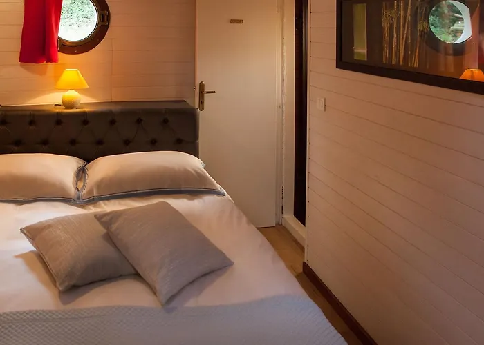 Alojamento de Acomodação e Pequeno-almoço Peniche D'hotes 