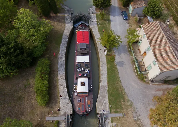 Alojamento de Acomodação e Pequeno-almoço Peniche D'hotes 